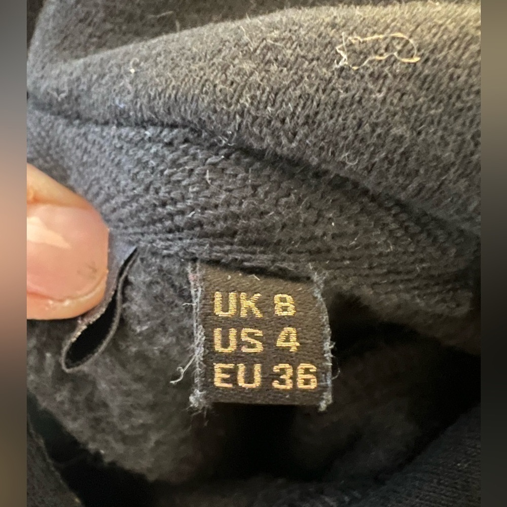 Superdry logo black hoodie heavyweight gold accents sz 4 womens streetwear - Picture 6 of 10